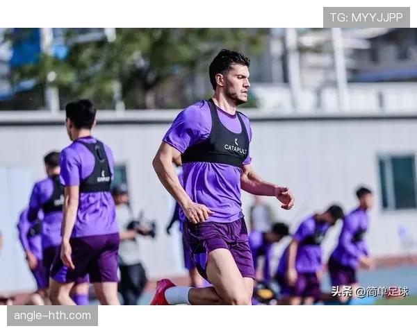 恰尔汗奥卢再显锋芒，关键进攻贡献助力球队获胜