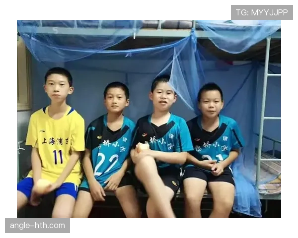 手臂自然位置不算手球？规则如何界定“自然”与“扩大面积”