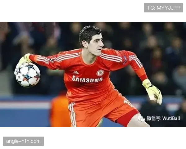 界外球回传门将是否违例？规则拆解门将接球禁区限制